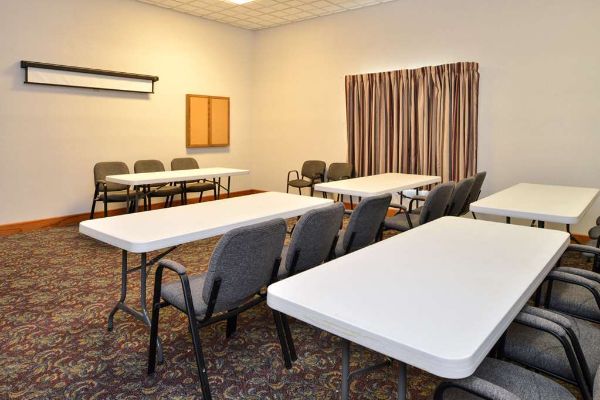 Americas Best Value Inn (Grand Rivers)